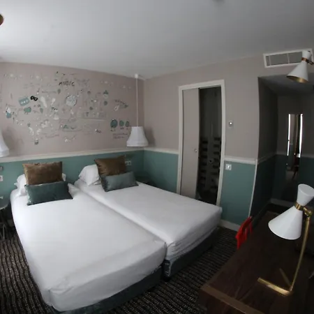 Hotel Des 3 Poussins