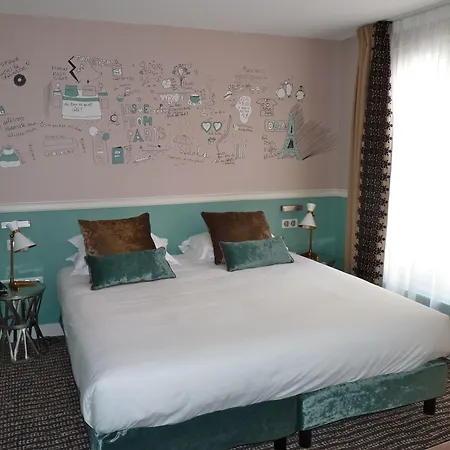 Des 3 Poussins Hotel Parigi