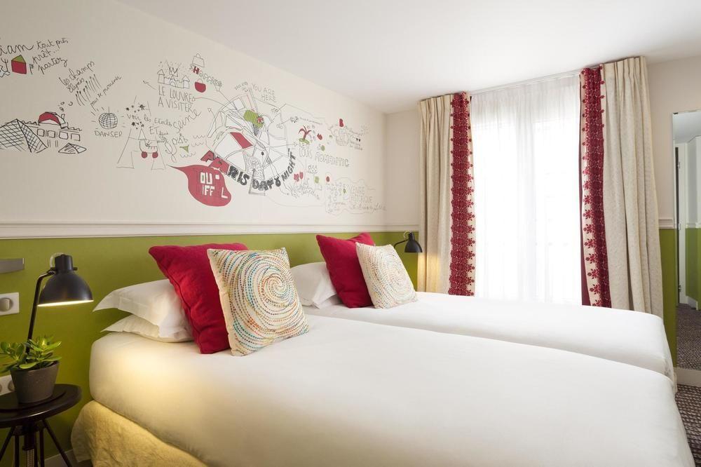 Hotel Des 3 Poussins Parigi