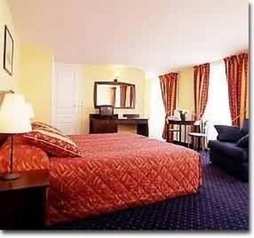 Hotel Des 3 Poussins 3*